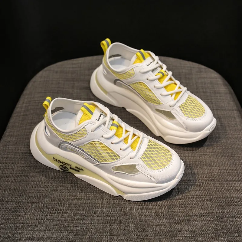 Рисунок 2 - Кроссовки женские сетчатые