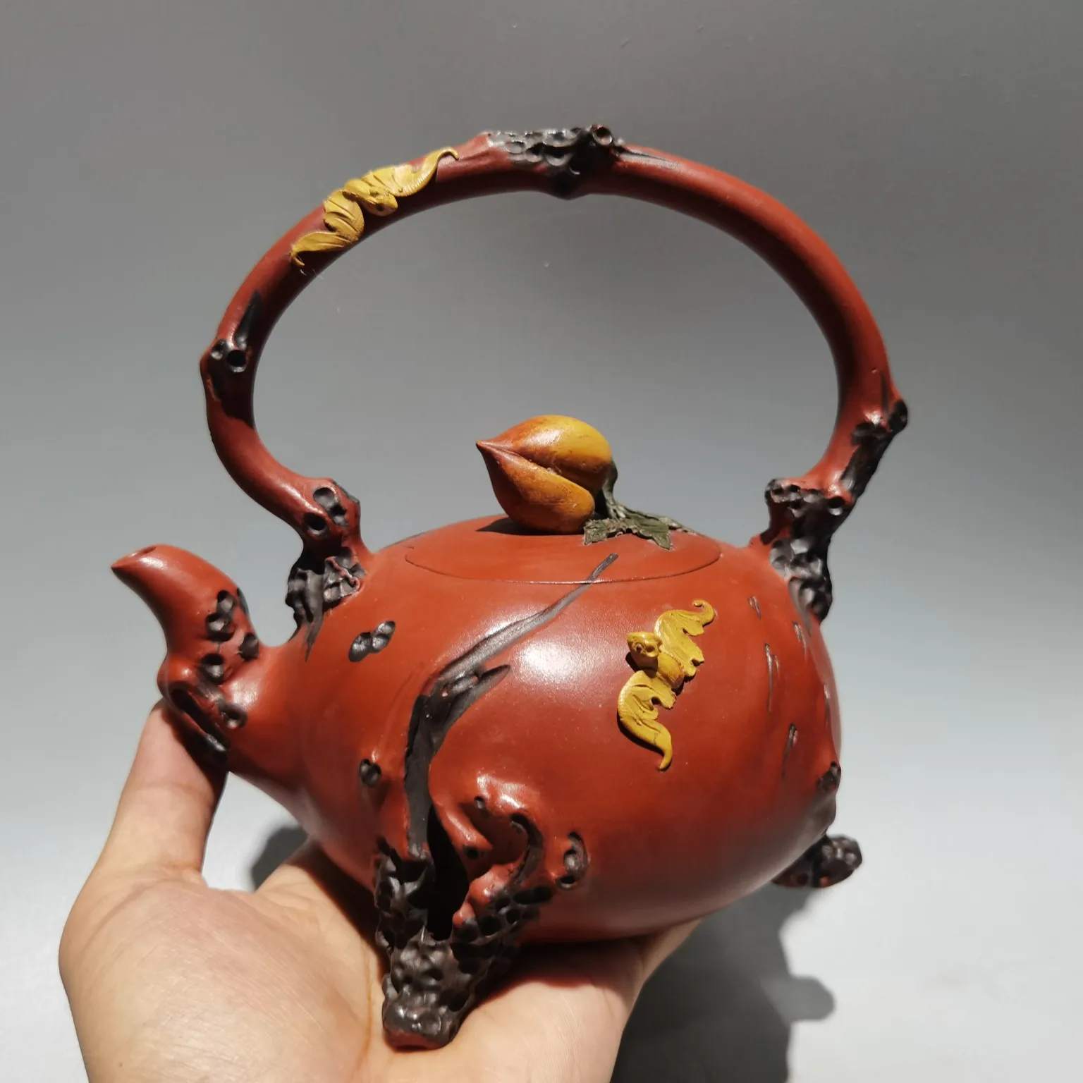 

7" Chinese Yixing Zisha Pottery Shou Tao Lifting beam pot animal head teapot purple clay pot kettle red mud Ornaments