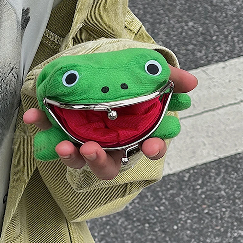 

Novelty Anime Frog Wallet Coin Purse Cute Cartoon Plush Frog Keychain Manga Flannel Pocket Bag Holder for Women Cosplay Props