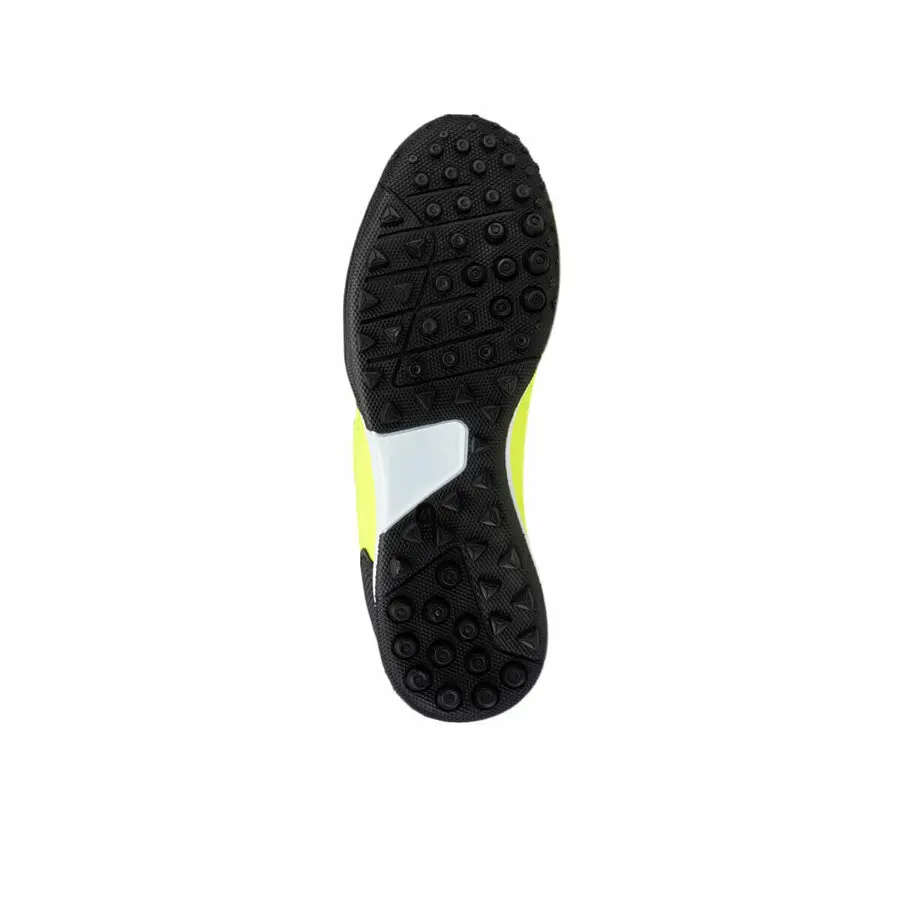

Football Boots Kinetix