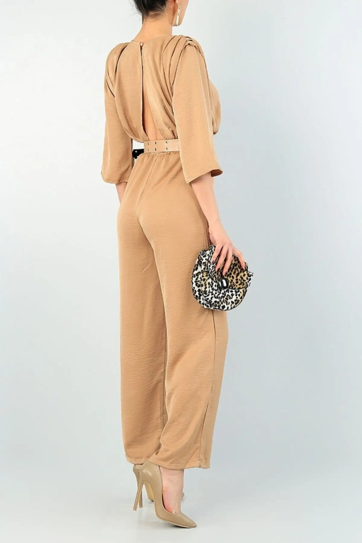 

Women's Overalls Mink Back Low-Cut Satin Jumpsuit Hot Style Quality Fabric Sleeveless Baggy Trousers Casual Jumpsuit