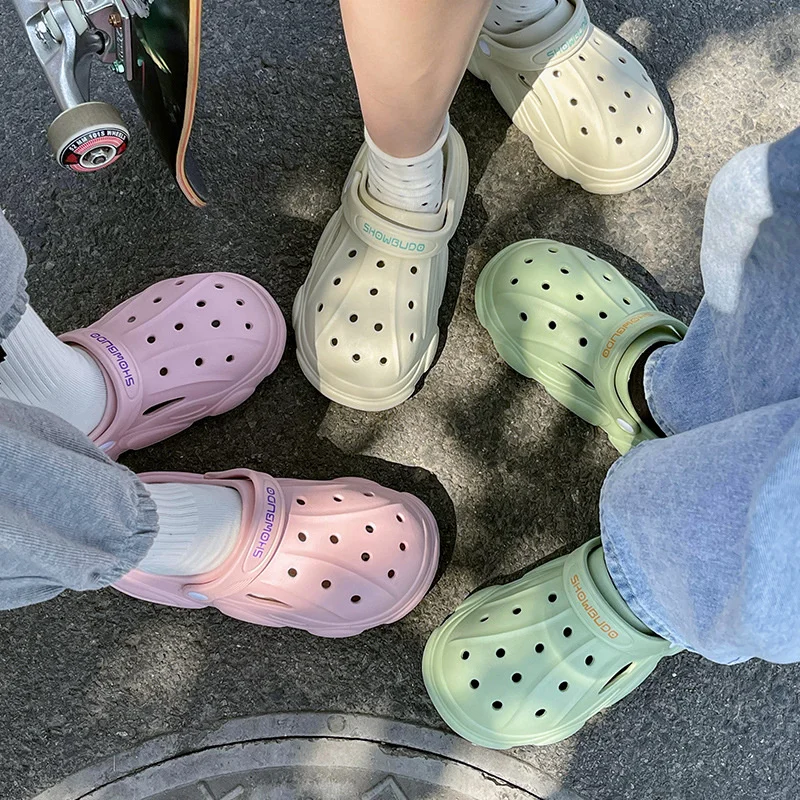 Women Holes Slipper Soft Thick Sole Sandals 2023 Summer Simple Anti Slip Beach Garden Shoes Beach Shoes Flip Flops