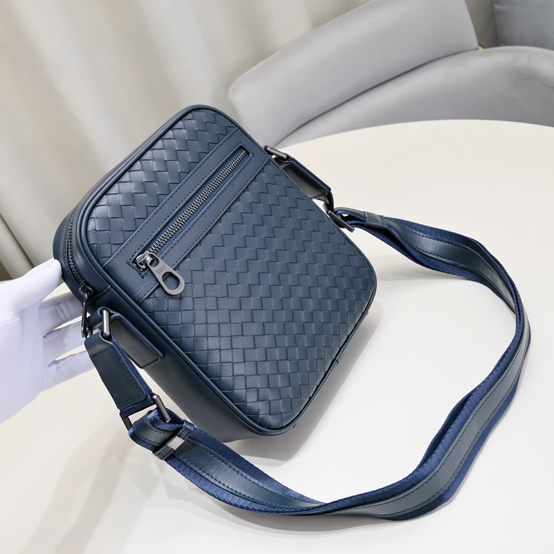 Рисунок 6 - Мужская деловая кожаная сумка IFS