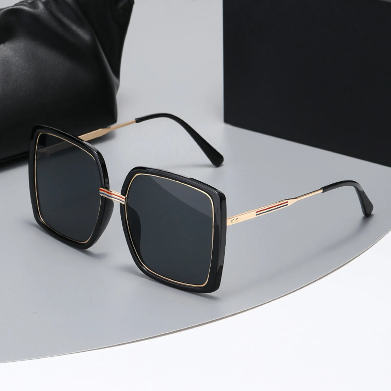 

Unisex's Thick Frame Sunglasses Gradient Lens Sunshine Shades Eyeglasses for Summer Travel Oversized Quadrate FS99