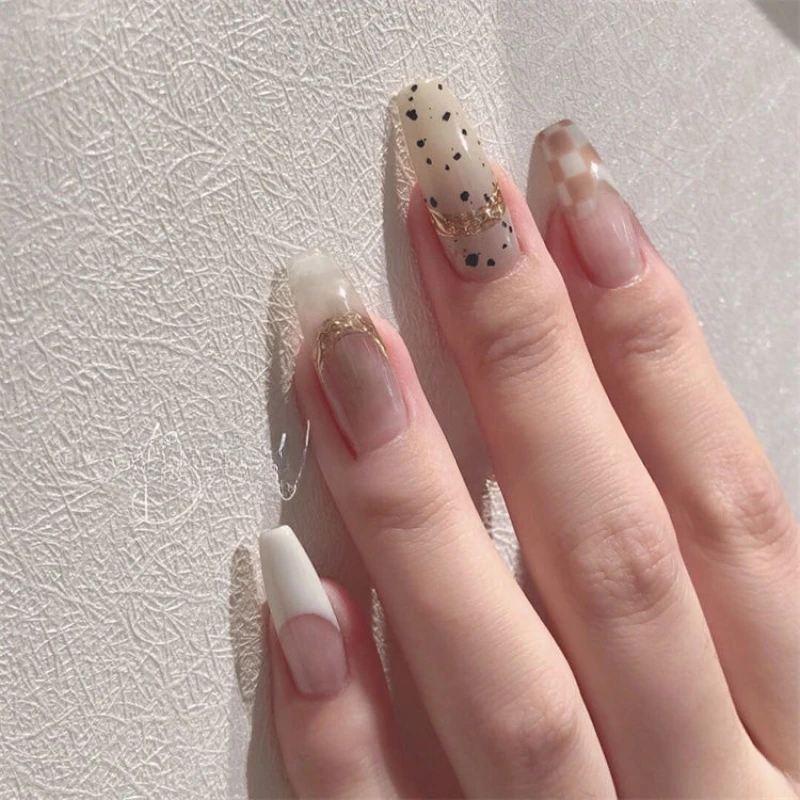 

Fake nails patch astringent checkerboard French finished nail phototherapy