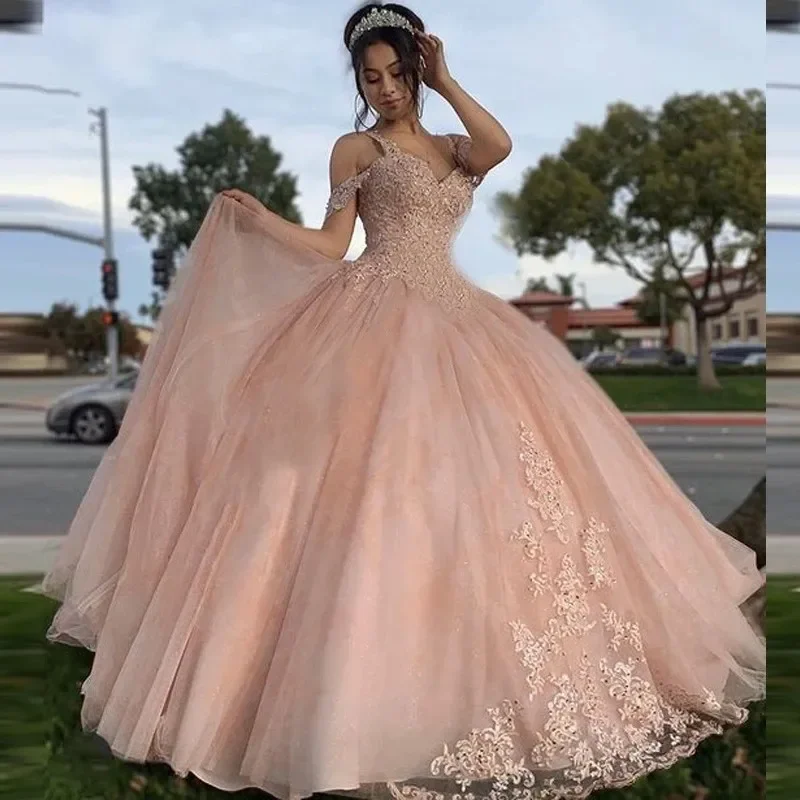 

AP Pink Ball Gown Sexy Sweetheart Strap Quinceanera Dresses 15 Party Birthday Lace Vestidos De Debutante Ballkleid Hot
