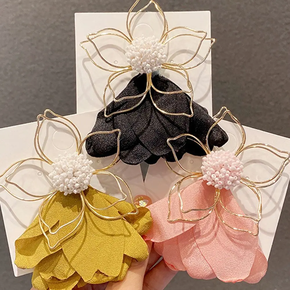 

Gift Metal Cute Hair Accessories Hollowed Out Flower Duckbill Clip Korean Style Hairpin Headwear Female Hair Clip