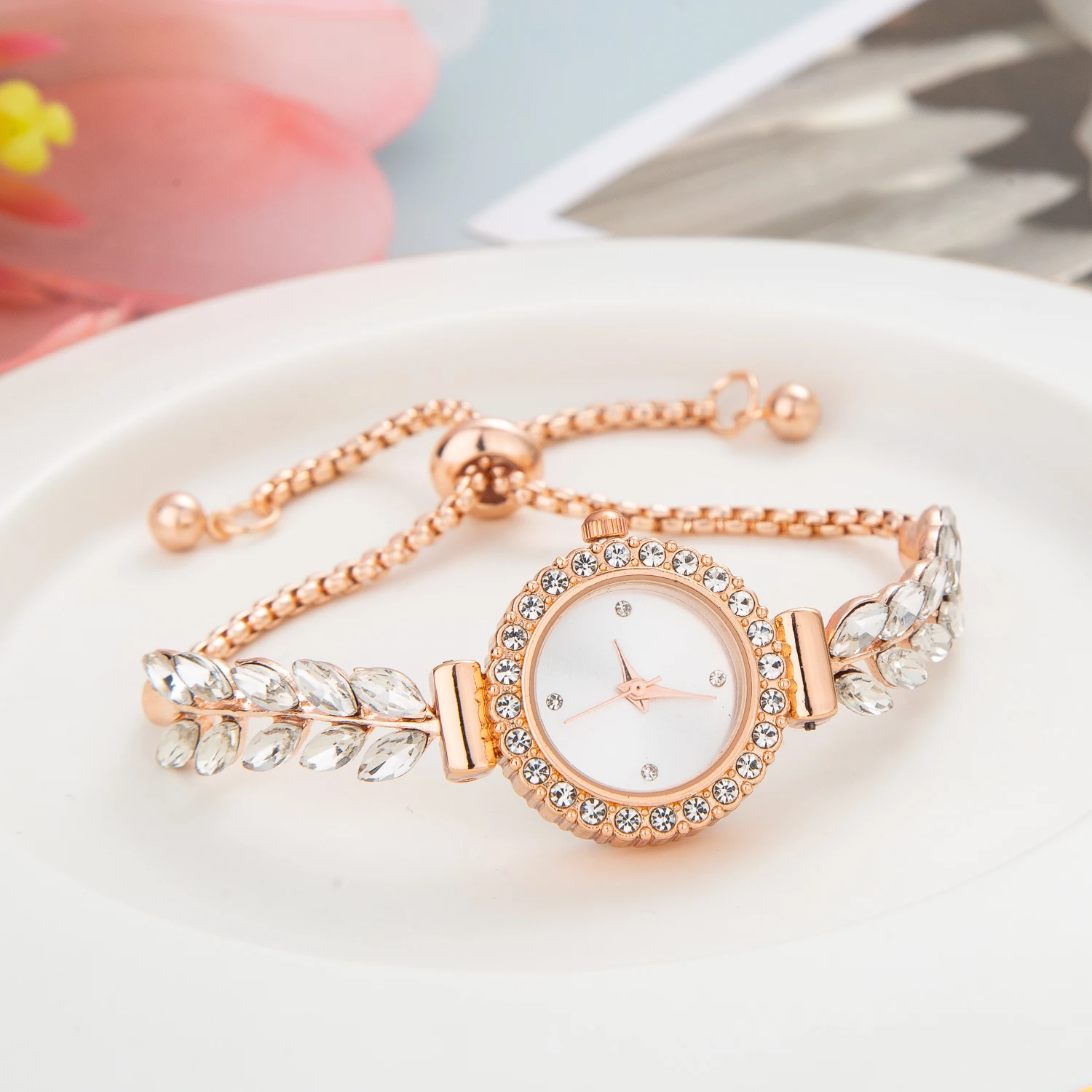 Luxury Designer Clothing Women Watches High Quality Stainless Steel Bracelet Watch fashion quartz wristwatches Free Shiping