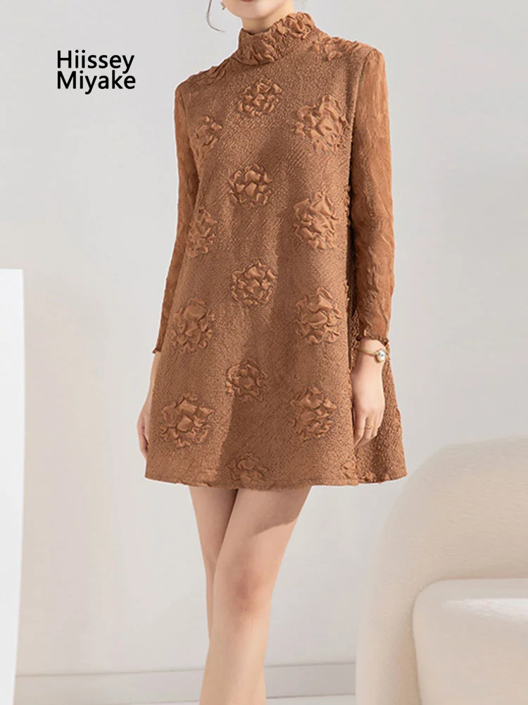 

Осенне-зимний женский дизайнерский полувысокий воротник HiIssey Miyake с длинным рукавом, плиссированная вышивка, свободный, большого размера, дл...