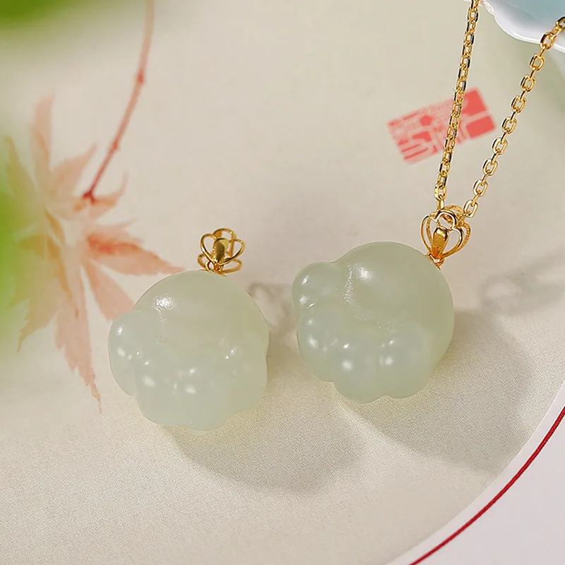 

925 Sterling Silver Pendant For Women Cat Paw Loving Jadeite Hetian Jade Pendant 18K Plated Gold Necklace 18inchL