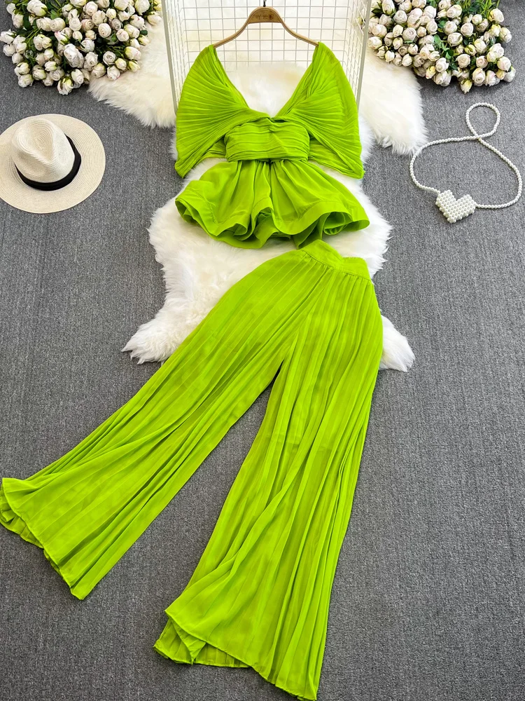 

Женский костюм из двух предметов, зеленый/фиолетовый/желтый/синий плиссированный комплект из двух предметов, топ с коротким рукавом и V-образным вырезом и оборками на Подоле и брюки с широкими штанинами, костюм из 2 предметов