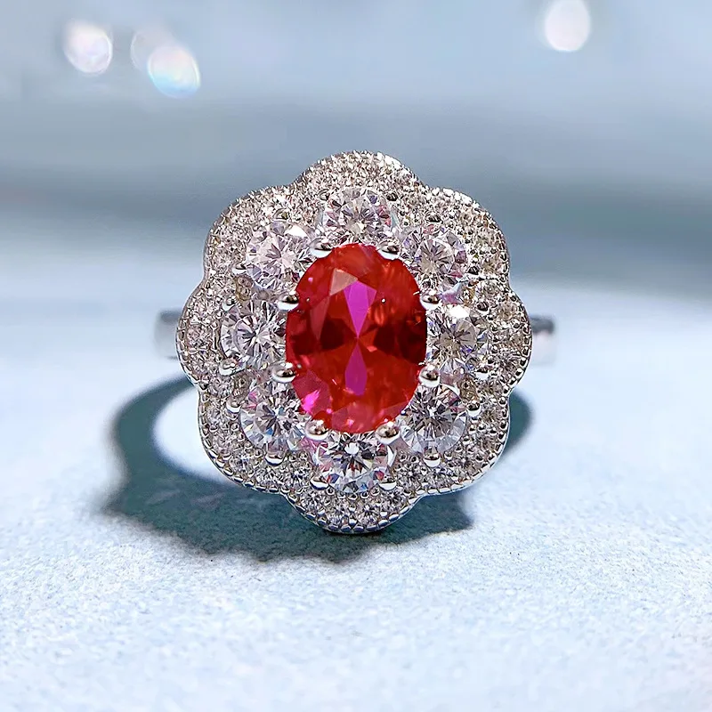 

Jewelry popular in Europe and America, oval dove blood red ruby group set with diamonds, S925 silver ring, one for distribution