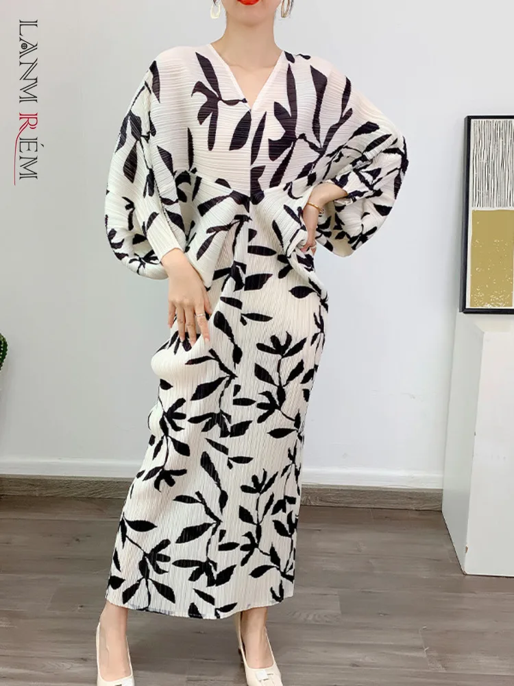 

Женское плиссированное платье LANMREM, облегающее платье с v-образным вырезом и длинными рукавами «летучая мышь», женская одежда, новинка 2023, 2YA1300