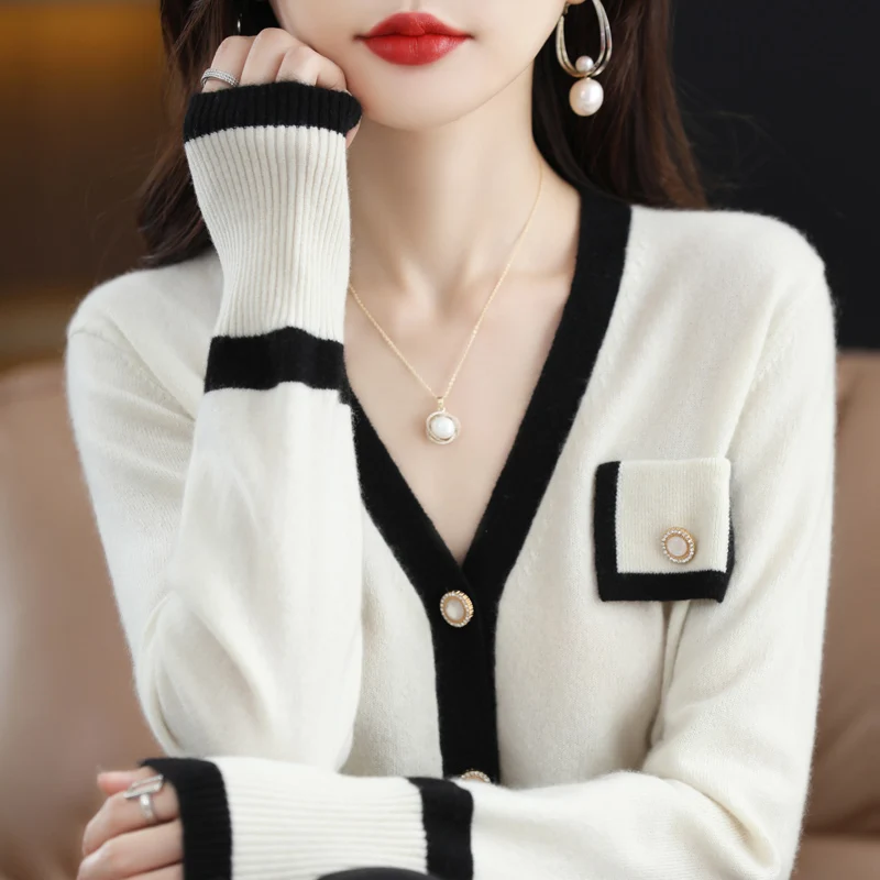 100% Australian Wool Cardigan Women's V-neck Long-Sleeved Small Fragrance Cardigan High-end Lazy Wind Vacation Leisure All-Match