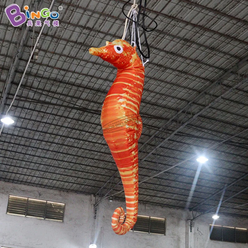 

Оранжевая надувная подвесная модель морской лошади высотой 1 м для украшения океан