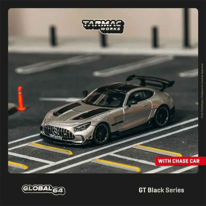 **Предзаказ** Tarmac Works 1:64 MB GT Black Series серебристая металлическая литая модель