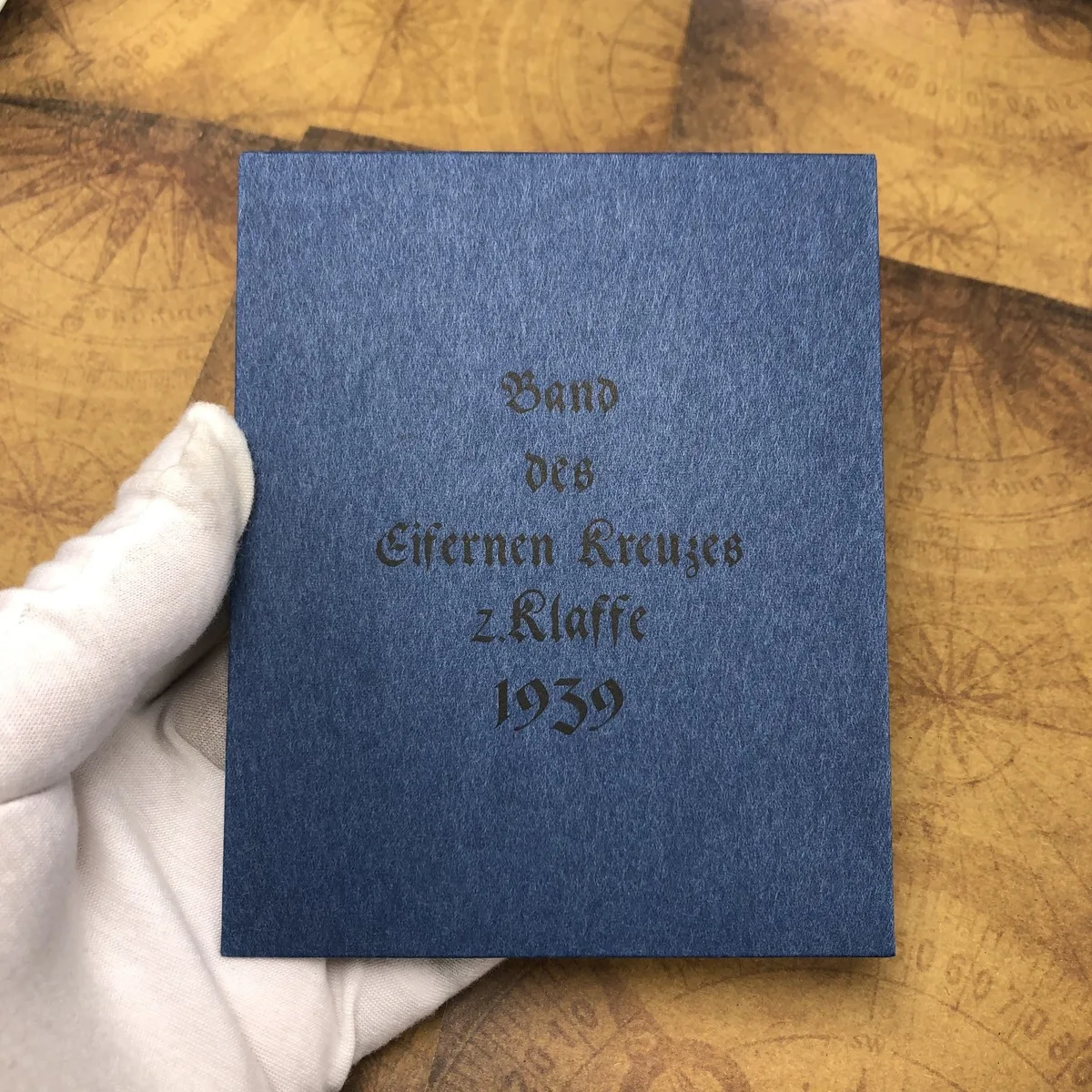 Металлическая брошь немецкий крест