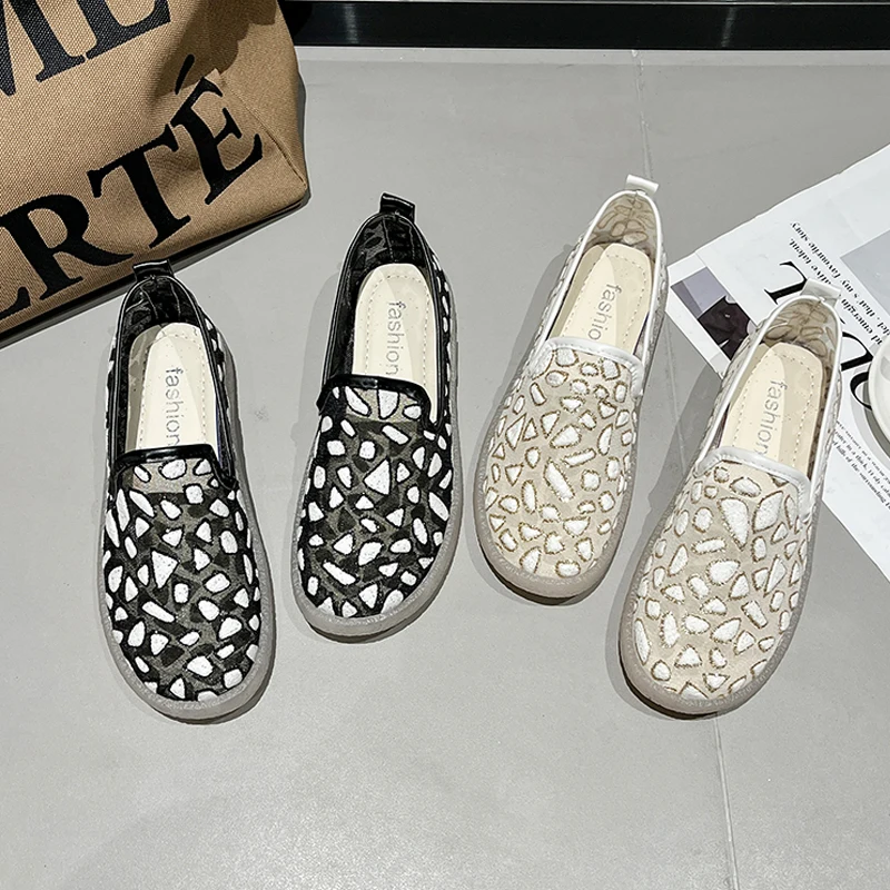 Artistic Pebble Grain Lace Loafers Woman Summer Breathable Embroider Mesh Moccasins Ladies Casual Jelly Sole Slip-on Flat Shoes