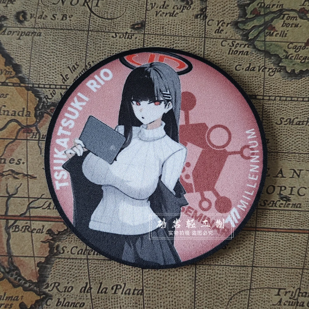 Двухмерная нашивка синий архив декорированный боевым движением значок