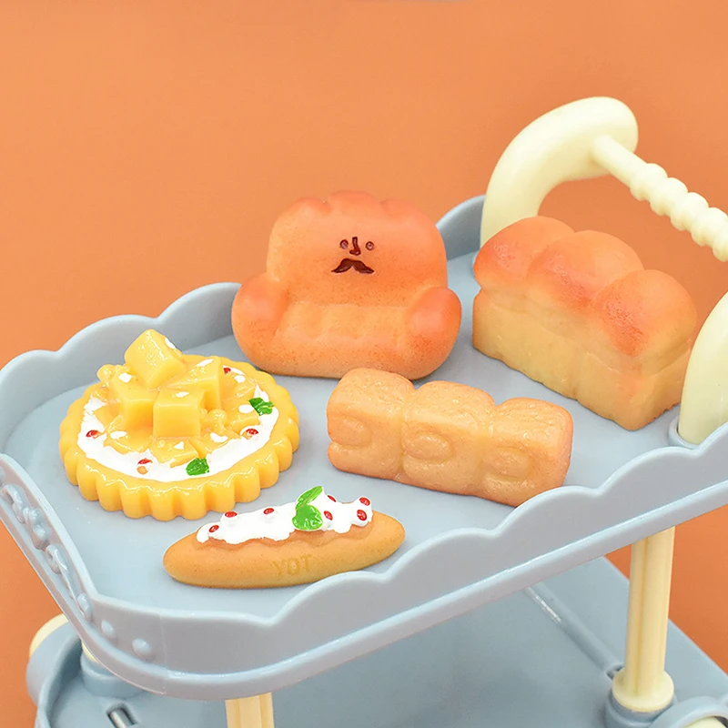 

Simulation Large Size Bread Dollhouse Miniature Food Breakfast Snack Kitchen Toys Decoration DIY Resin Accessories