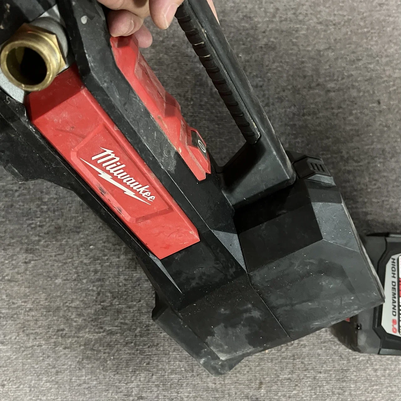 Milwaukee 2771-20 M18 топливо 18 в водяной насос-включая батарею 9.0AH б/у