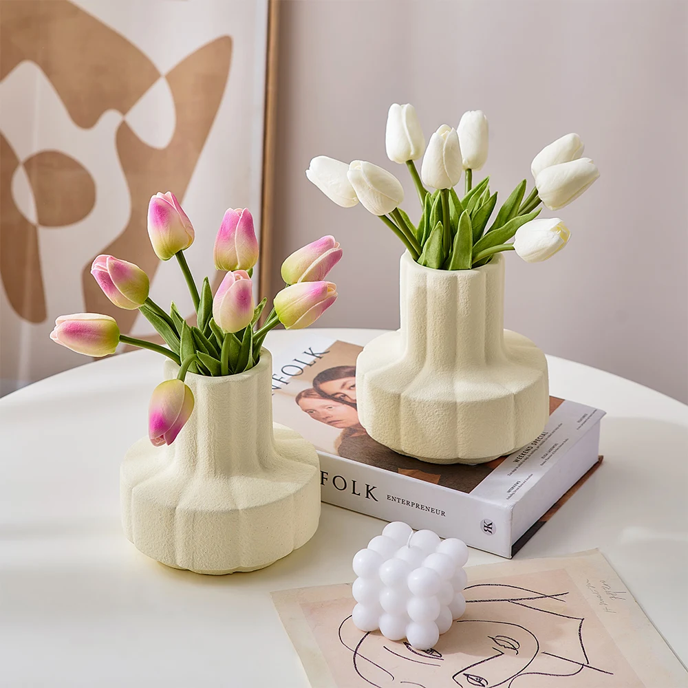 

Nordic Style Decorative Vases Dried Flowers Ceramic Decorative Minimalist Vase Living Room Home Decoration Flowers Vase Gift