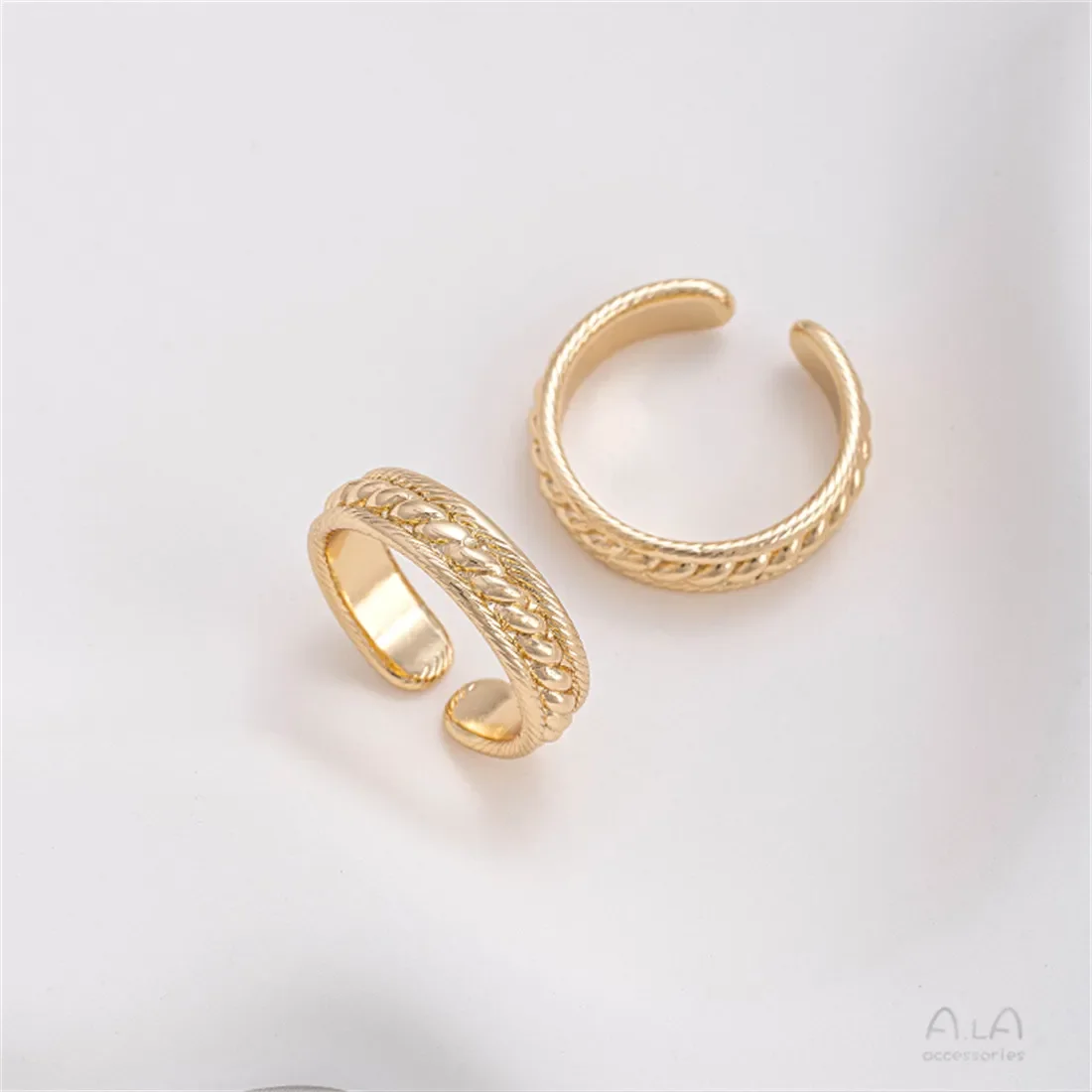 Кольцо Love в форме сердца с обернутым жареным тестом 14 карат европейское и