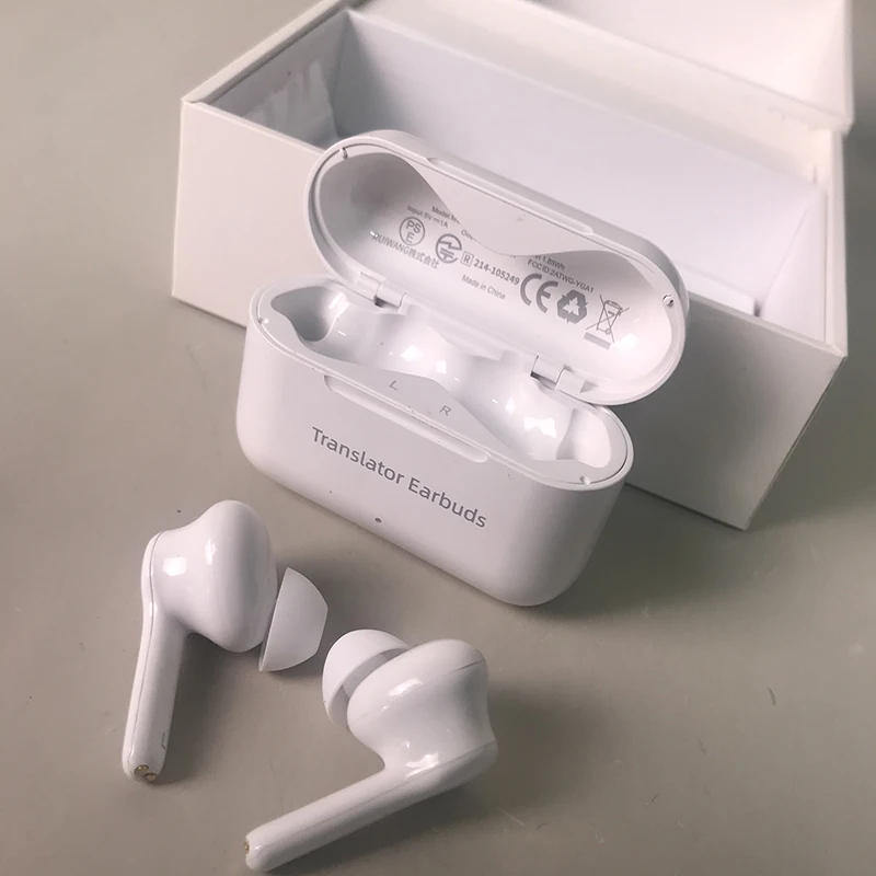 

WTS Smart language Translator Earbuds mobile phone Compact Earphones with 71 Languages & 56 Accents Online Instant Translate