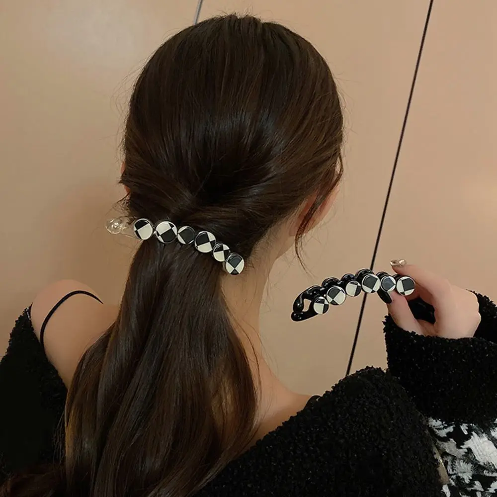 

Black White Checkerboard Hair Accessories Simple Vintage Vertical Clip For Girls Women Acrylic Hairpin Ponytail Holder