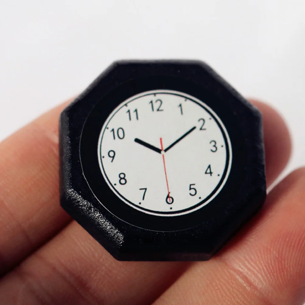 

4pcs Miniature Wall Clock Mini Clock House Clock Model House Supply
