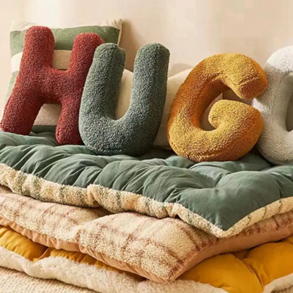 

English Letter Pillow Cute Hugging Cushion Teaching Words Game Props Children Toy Nursery Decor PP Cotton Stuffed Sofa Cushion