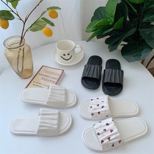 New Casual Summer Sandals And Slippers Girls Heart Indoor Bathroom Bath Indoor Couples Home With Soft Bottom Llight Sandals