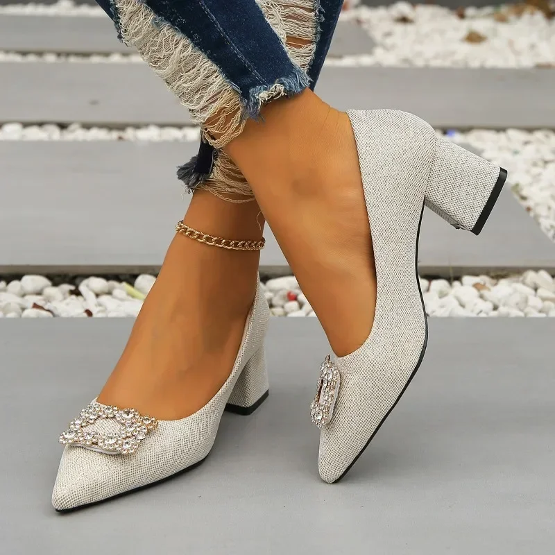 Женские туфли на высоком каблуке туфли-лодочки с острым носком и закрытым Яркие