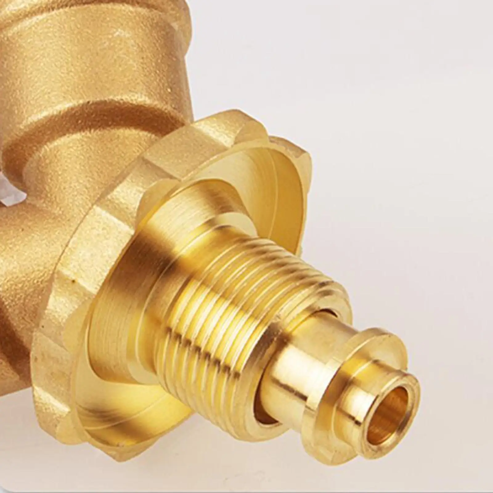 Адаптер для разветвителя пропана с запорным клапаном металлический