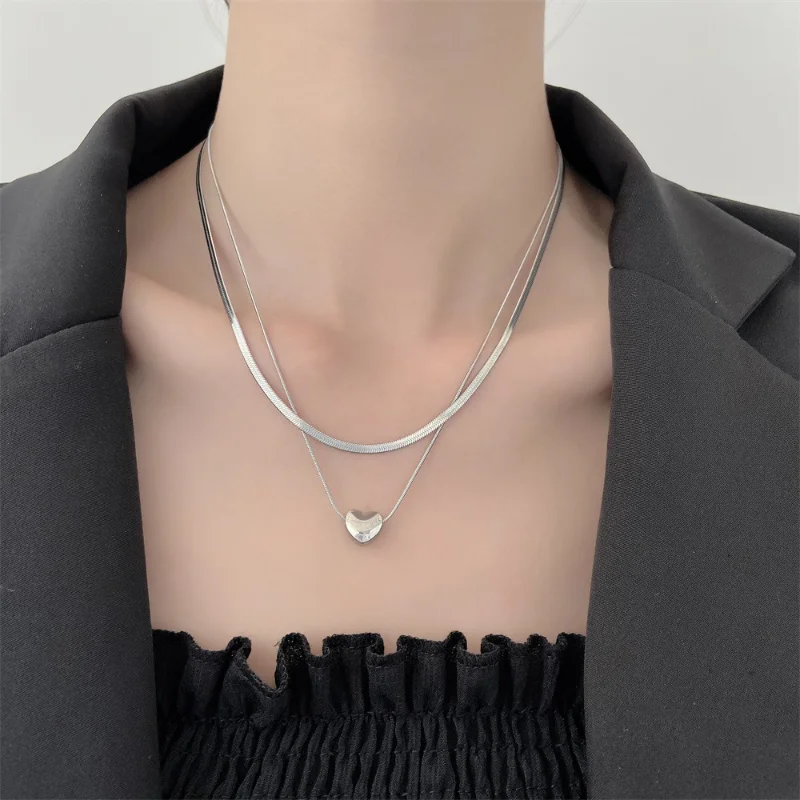 

Double Snake Chain Stainless Steel Necklace for Women Hip Hop Heart Pendant Clavicle Chain Necklace for Men Jewelry 2023 Trend