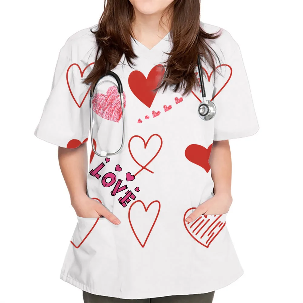 Женская рабочая форма с коротким рукавом V-образным вырезом и принтом сердца