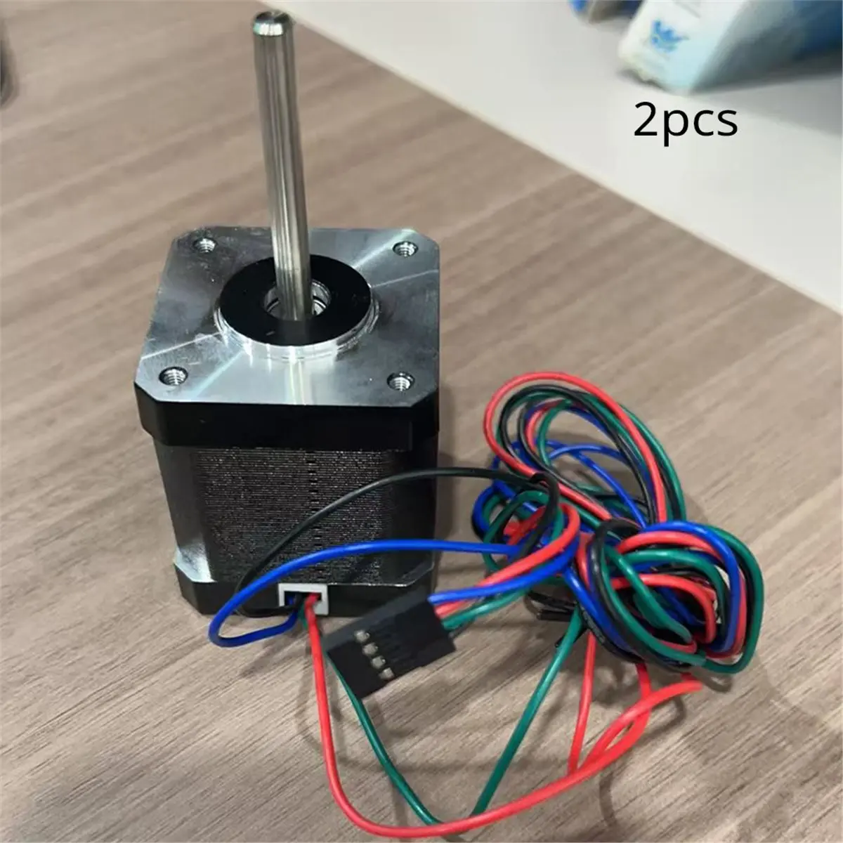 Фото Комплект из 2 шаговых двигателей BHBL Super Motor 42STH48-2804AH(40R) Nema 17 для 3D-принтеров VzBoT, с длинным валом для крепления №2
