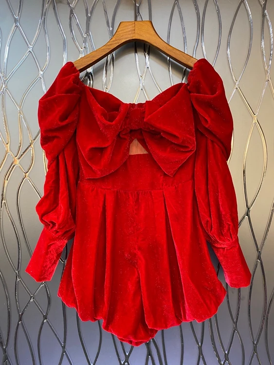 

2022 new women fashion wide-necked chest bowknot hollow stitching solid color long-sleeved one-piece culottes 0104