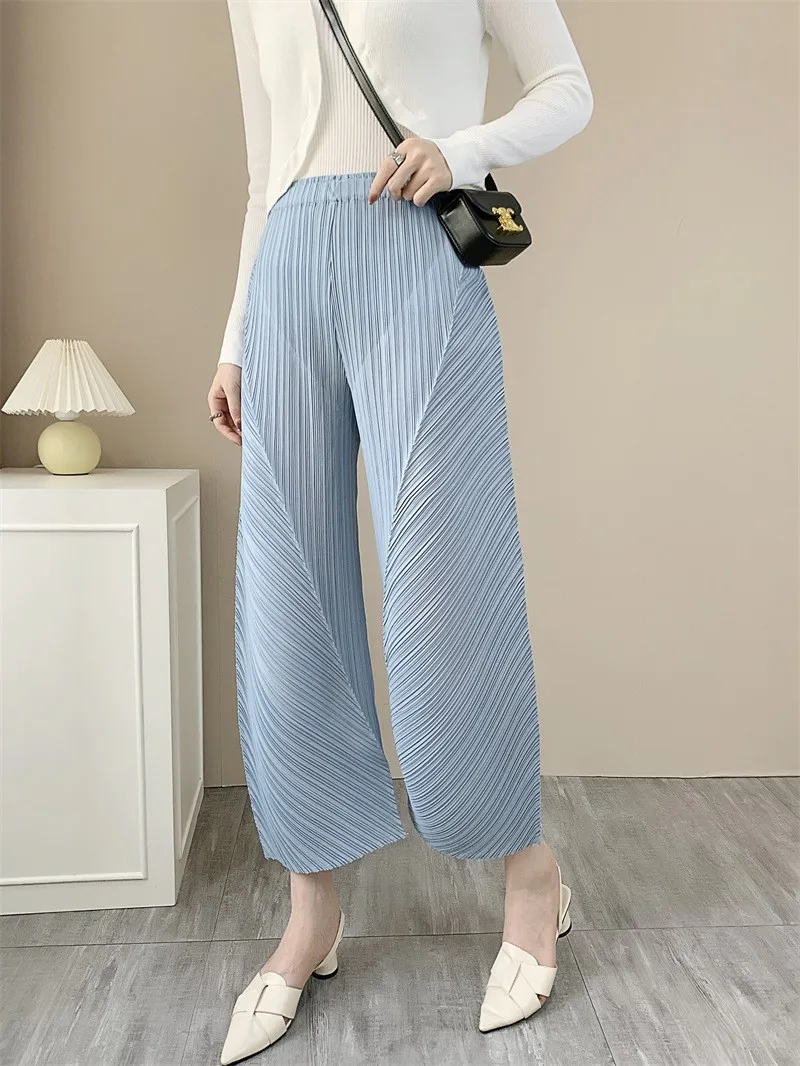 

Miyake 2023 Summer Niche Design Pleated Wide Leg Nine Minute Pants Women Loose Casual Comfortable