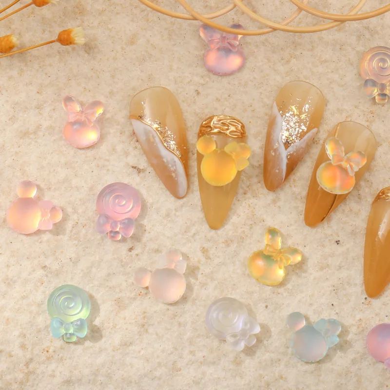 

50pcs Nail enhancement Aurora magic color rabbit cute cartoon color plated AB transparent candy donut resin nail jewelry