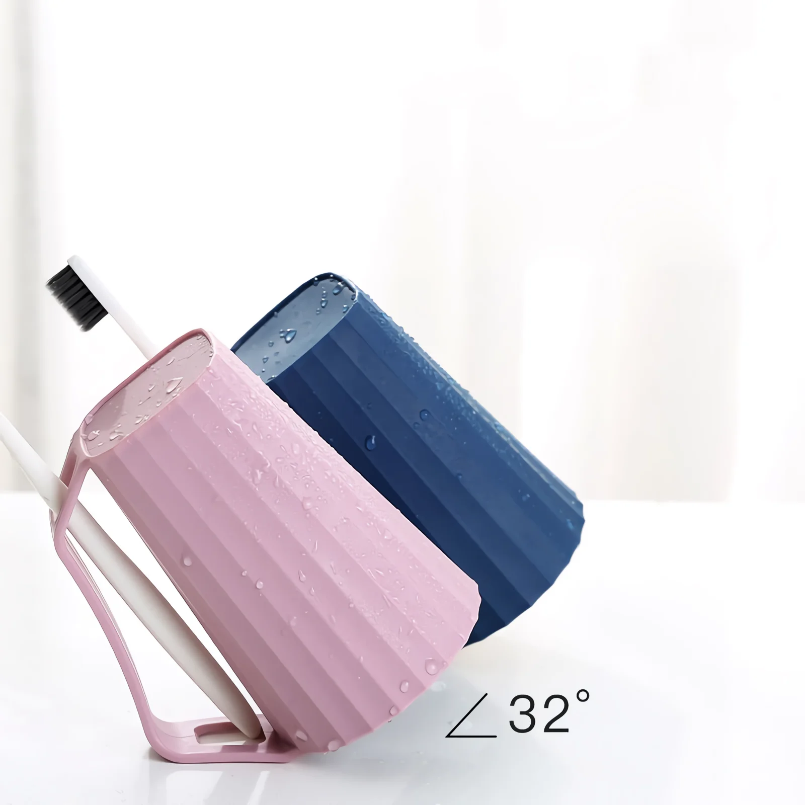 

Couple toothbrush holder cup bathroom mouthwash cup bathroom accessories environmental protection PP material toothbrush cup