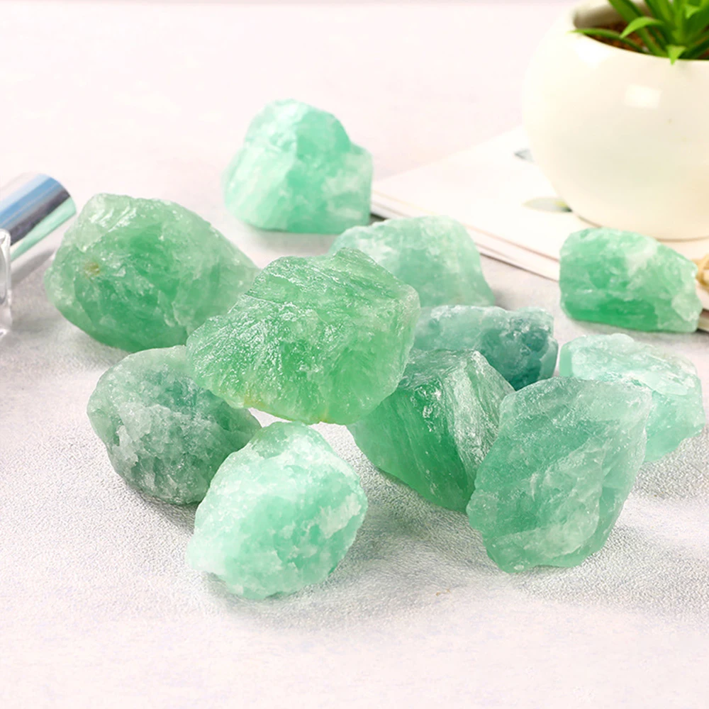 

Натуральный зеленый флюорит