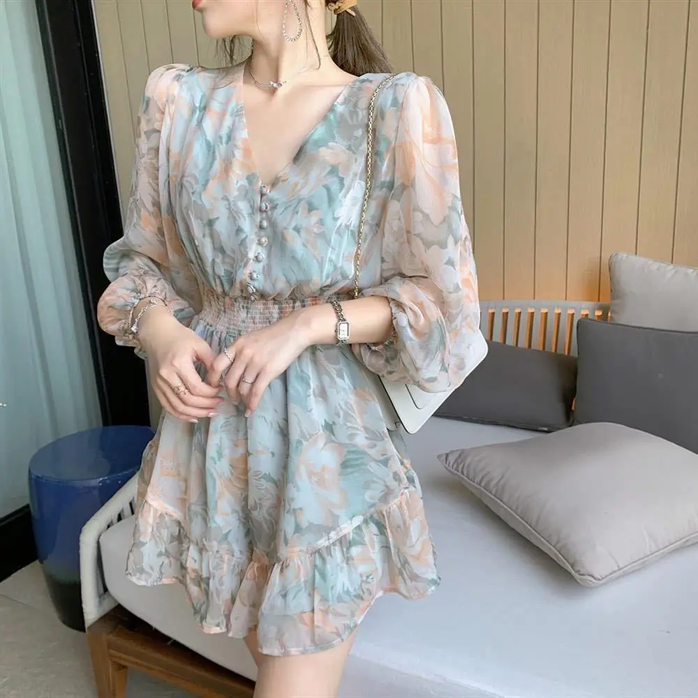 

Women 2022 Summer Fashion Elegant V-neck Loose Jumpsuit Female High Waist Chiffon Playsuit Ladies Casual Wide Leg Romper U161