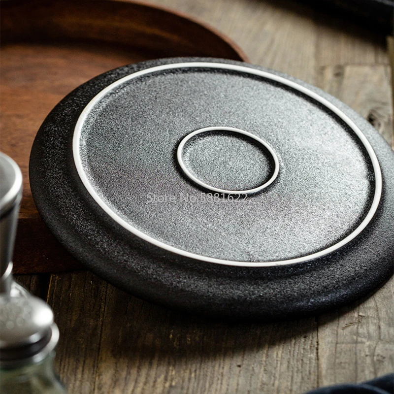 Черная матовая керамическая тарелка креативная домашняя круглая квадратная для