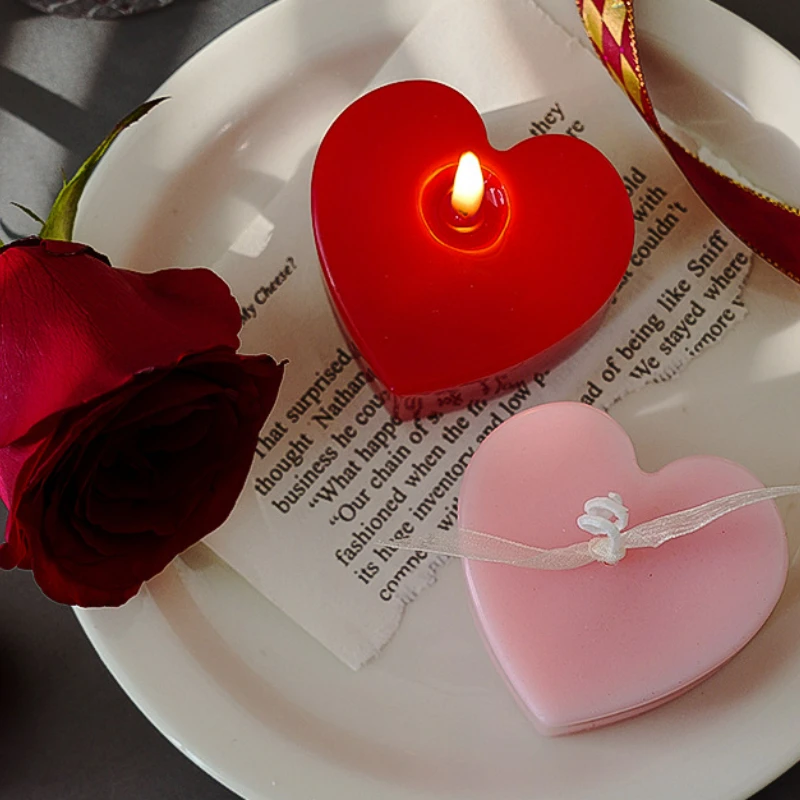 

Love candle romantic proposal birthday fragrance small gift handmade gift heart-shaped scented candle ornament