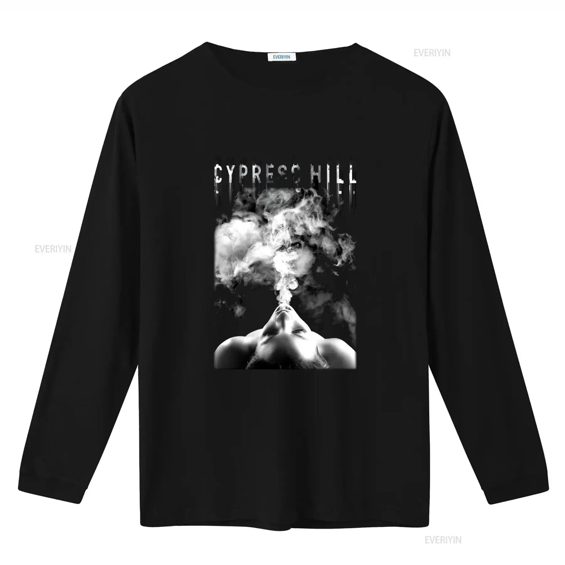 Фото Мужская черная футболка Cypress Hill с принтом Smoke, приталенного кроя, среднего размера, винтажная, с эффектом потертости, для повседневной носки, унисекс, слегка мужественная. №2