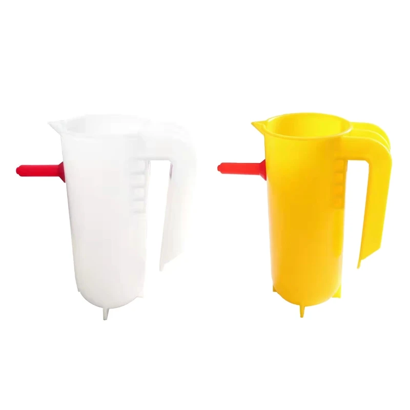 

Lamb Feeder Milk Bottle with Nipple Plastic Nursing Bottle with Handle for cattle Horse Goat Sheep Pig 800ml with Scale