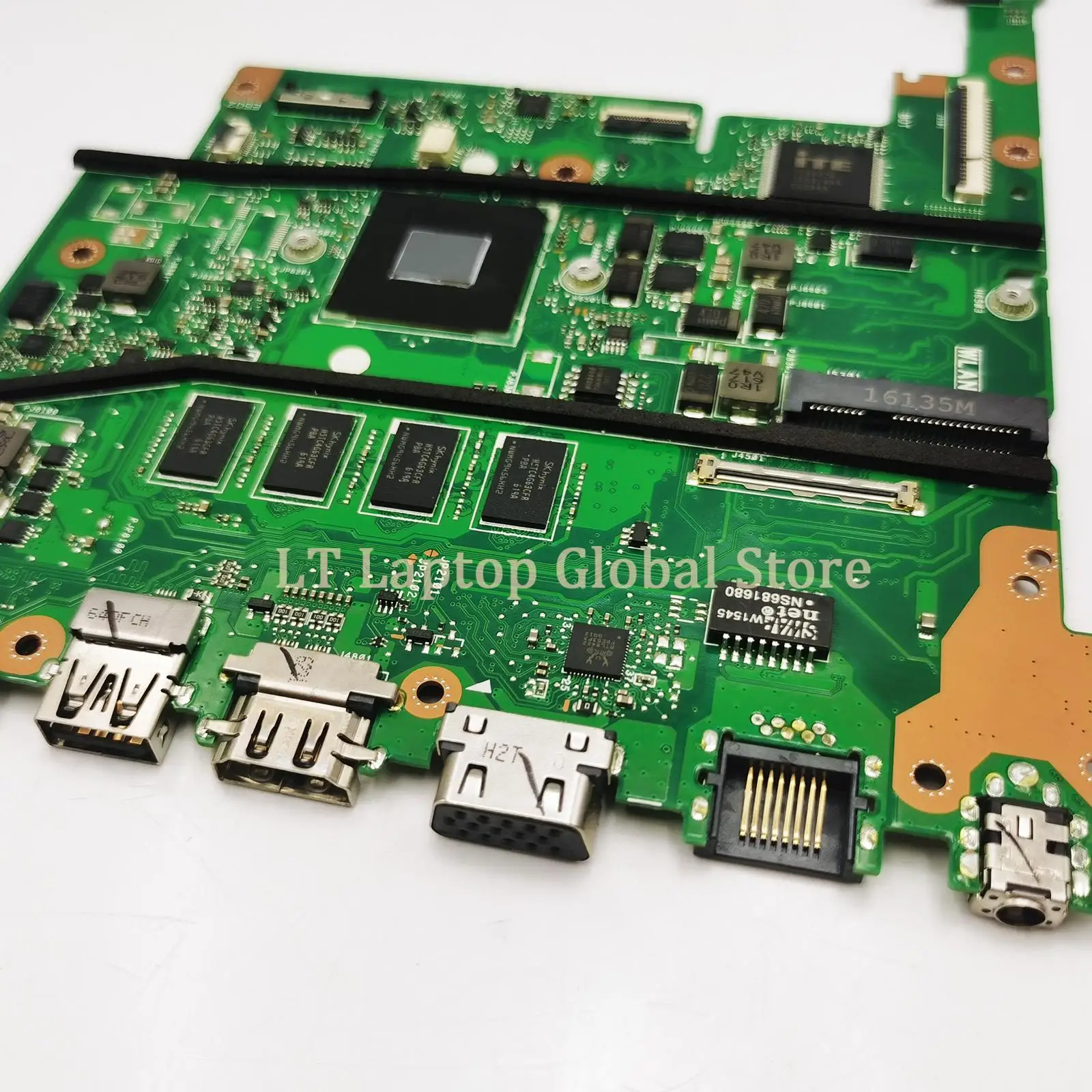 Рисунок 6 - Материнская плата ASUS E402MA E502MA