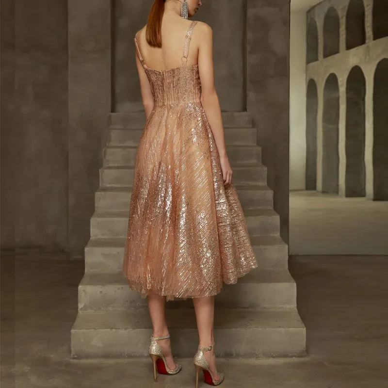 

2022 женские элегантные блестящие плиссированные платья Gallus для вечерние