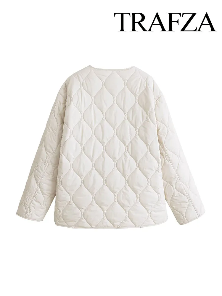 Женская куртка с бантом на шнуровке длинным рукавом